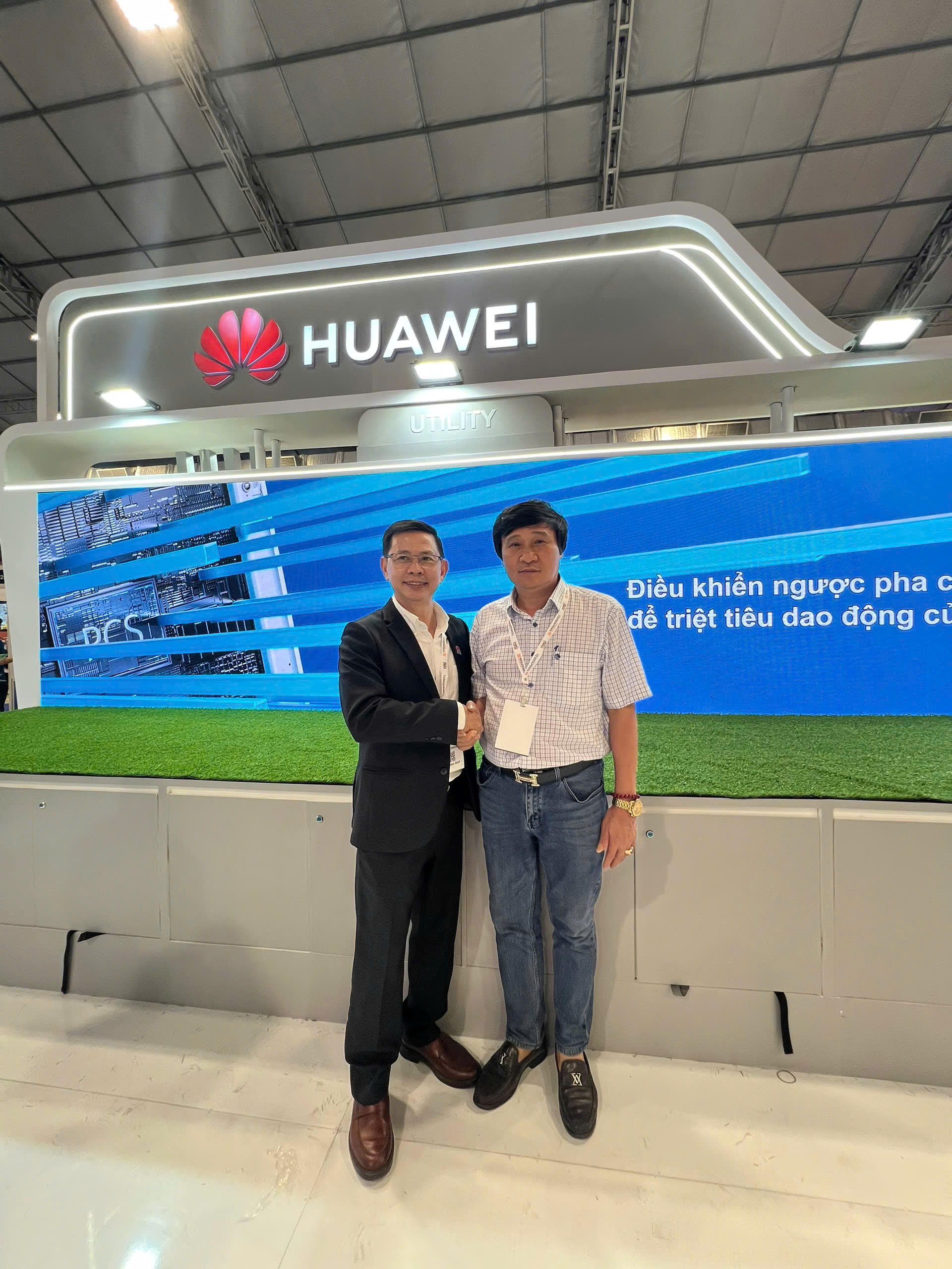 Bạn bè & Đối tác Lộc Hoàng An Tech